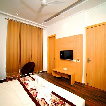 Hotel Diamond View Amritsar Zewnętrze zdjęcie