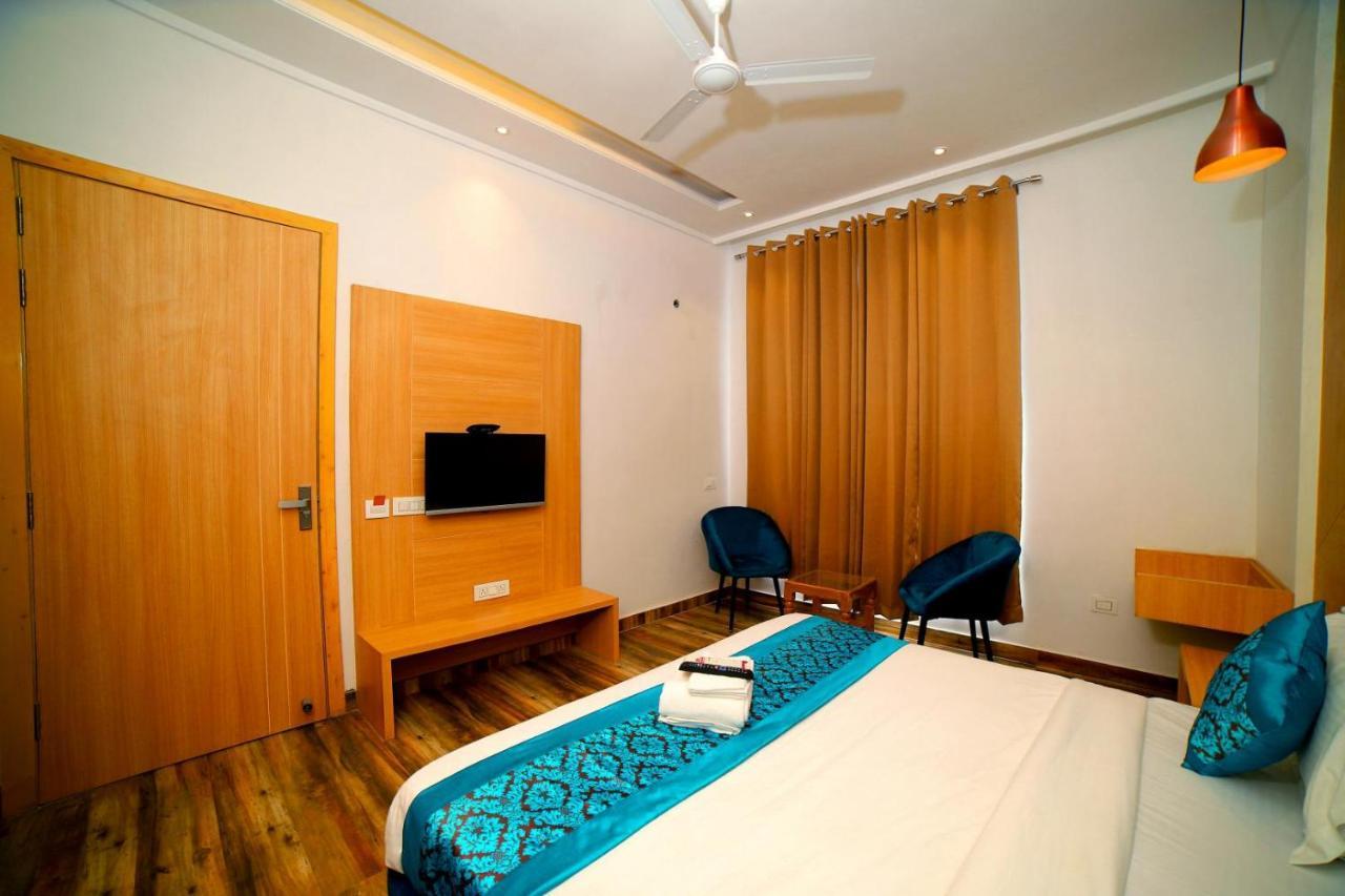 Hotel Diamond View Amritsar Zewnętrze zdjęcie